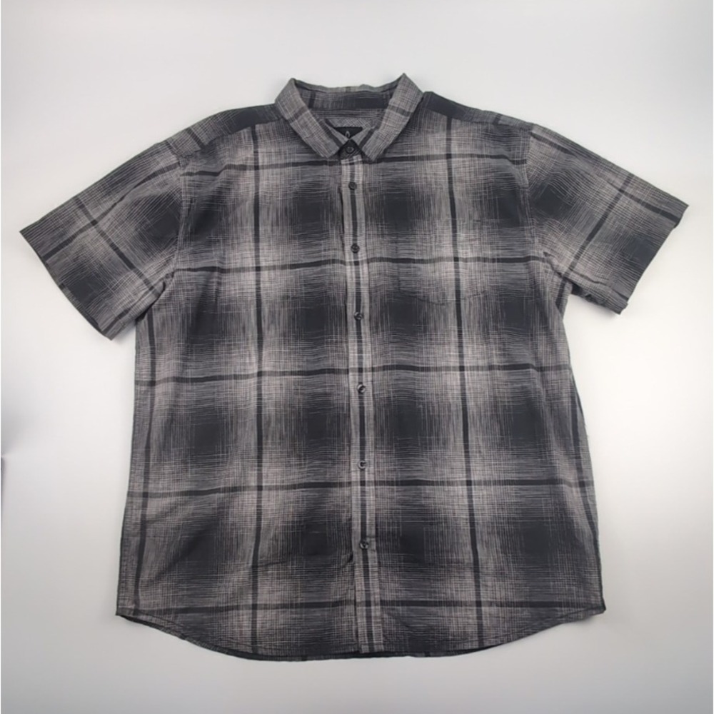 PrAna Men's 2XL Black Gray Plaid Organic Cotton Short Sleeve Button Up Shirt